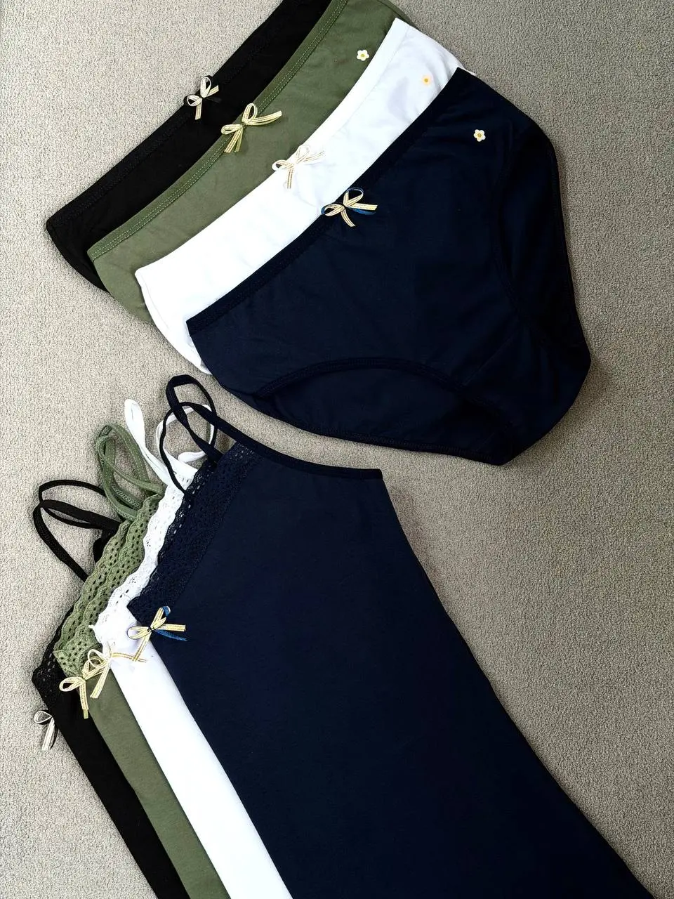 ست تاپ و شورتک زنانه آیسو لویی